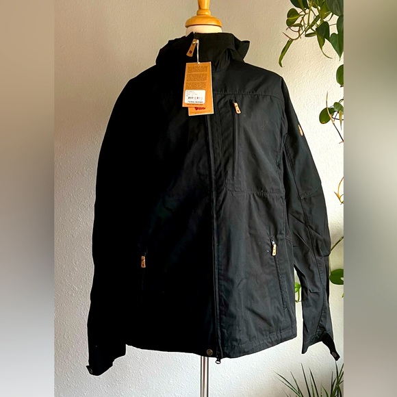 Fjallraven Other - Fjällräven Black Hooded Jacket